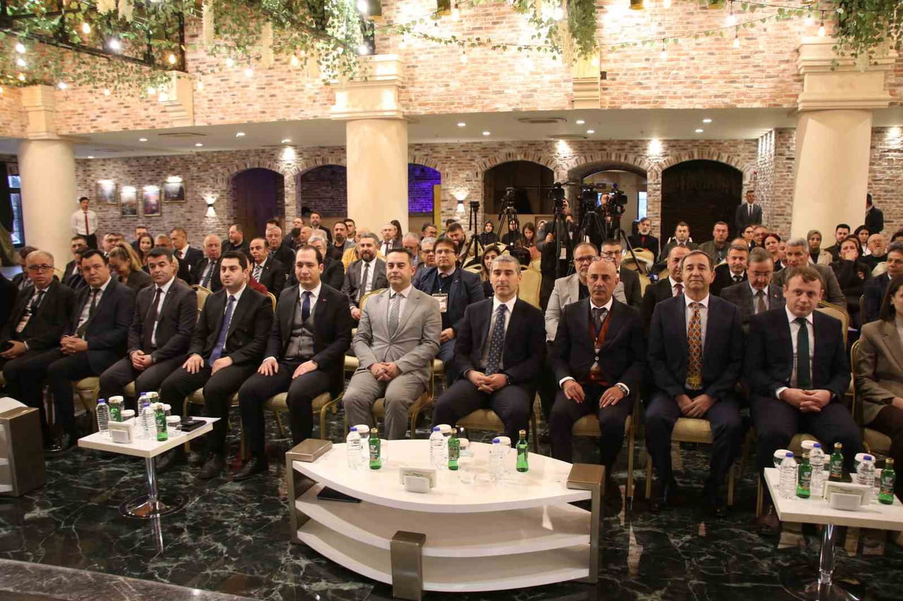 UŞAK’TA KENTİN TURİZM POTANSİYELİNİN ORTAYA ÇIKARILMASI VE GELİŞTİRİLMESİNE YÖNELİK 2026-2030...