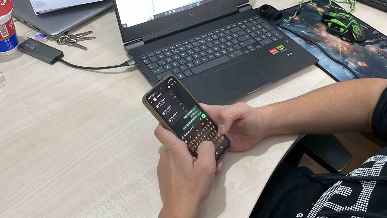 UZMAN PSİKOLOG DİLRUBA IŞIN, TEKNOLOJİ KULLANIMININ ARTMASIYLA BİRLİKTE "HAYALET TİTREŞİM...