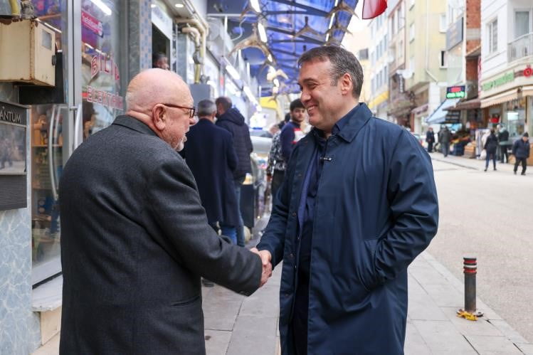 VALİ SÖZER, ÇARŞI ESNAFIYLA BİR ARAYA GELDİ