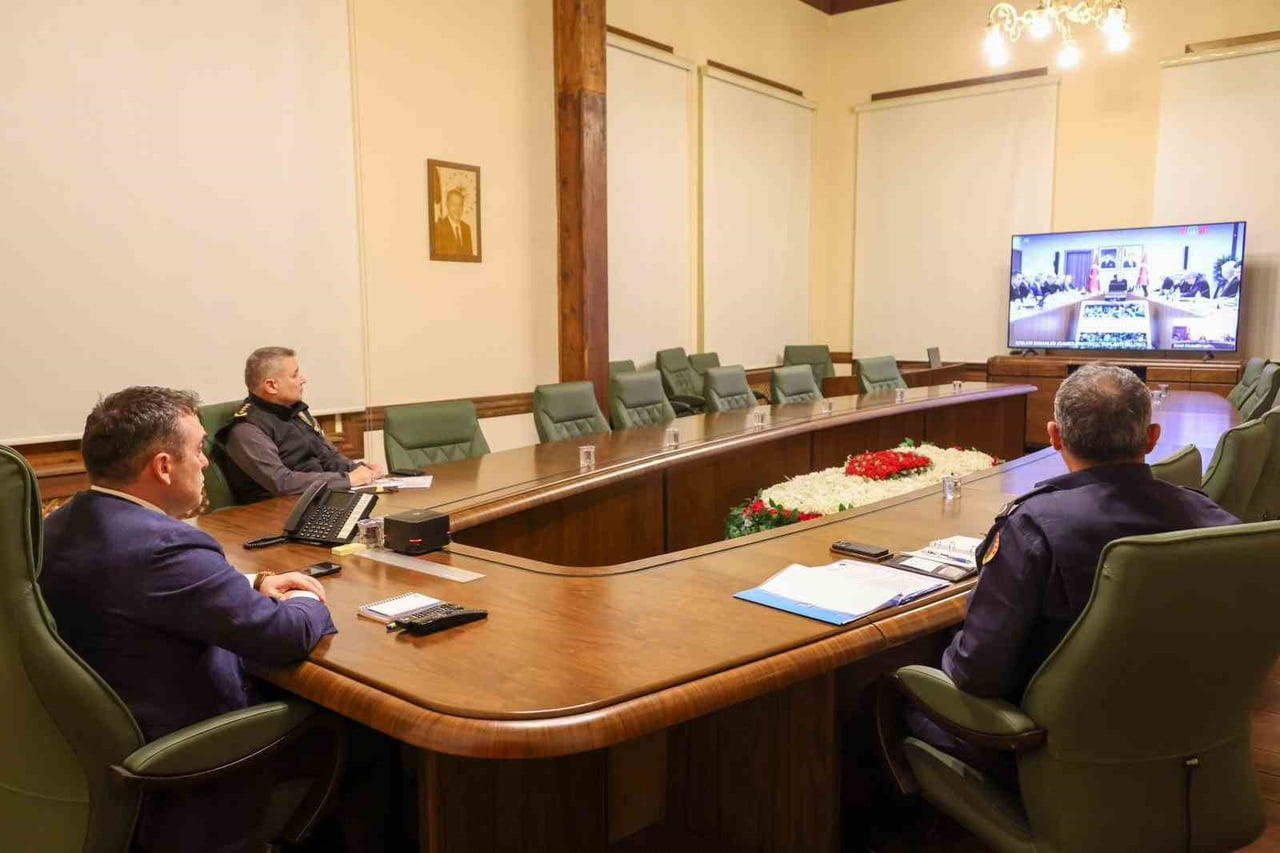 VALİ SÖZER, YENİ YIL TEDBİRLERİNE İLİŞKİN HAZIRLIK VE KOORDİNASYON TOPLANTISI’NA KATILDI