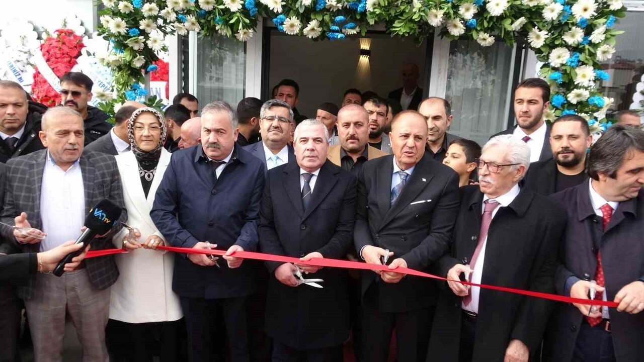 VAN TİCARET VE SANAYİ İŞ DÜNYASI DERNEĞİ (VATSO) BAŞKANI ZAHİR KANDAŞOĞLU’NUN ÖNCÜLÜĞÜNDE, UZUN...