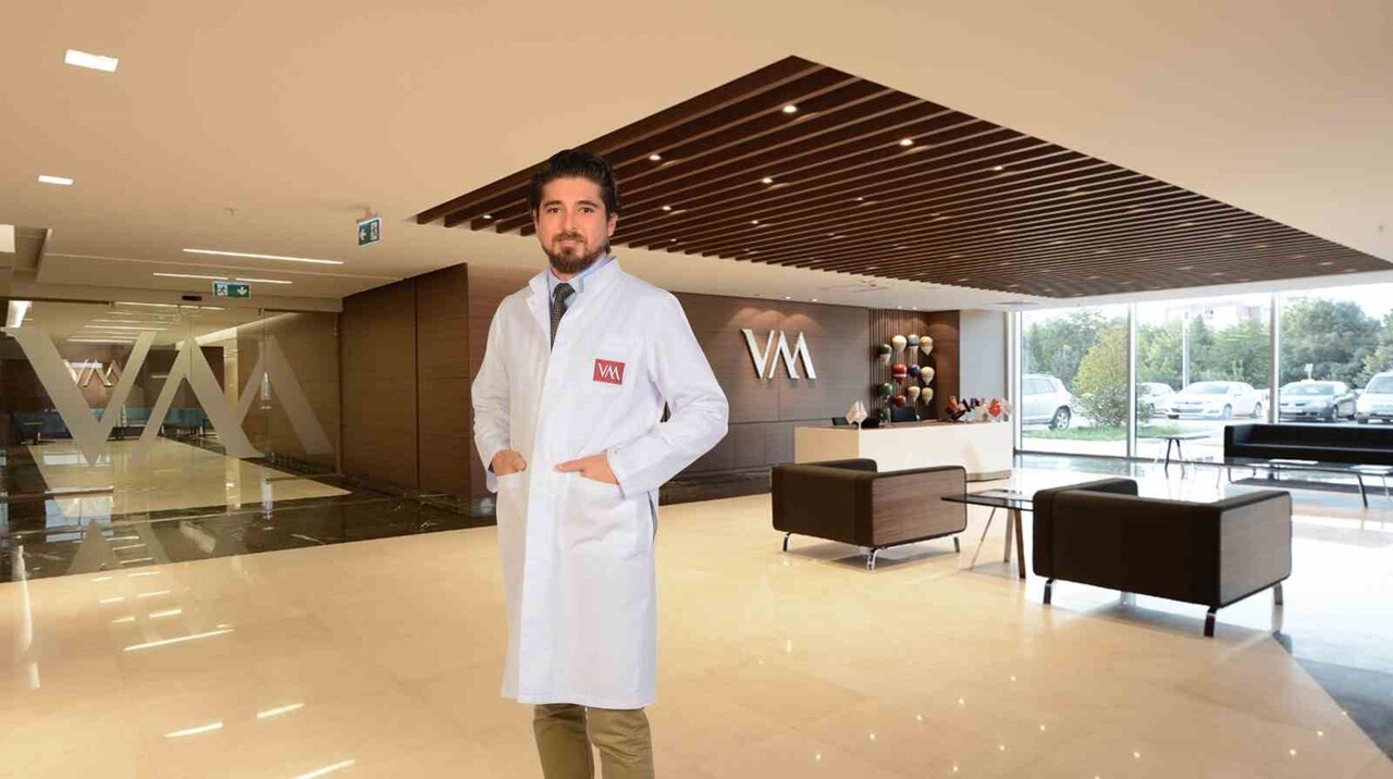 VM MEDİCAL PARK KOCAELİ HASTANESİ GENEL CERRAHİ UZMANI DOÇ. DR. MEHMET ASLAN, LAPAROSKOPİK CERRAHİ...