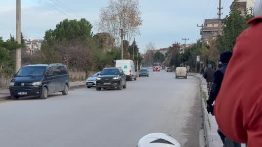 Yalova'da DEAŞ'a yönelik operasyon sürüyor: 8 polis yaralı