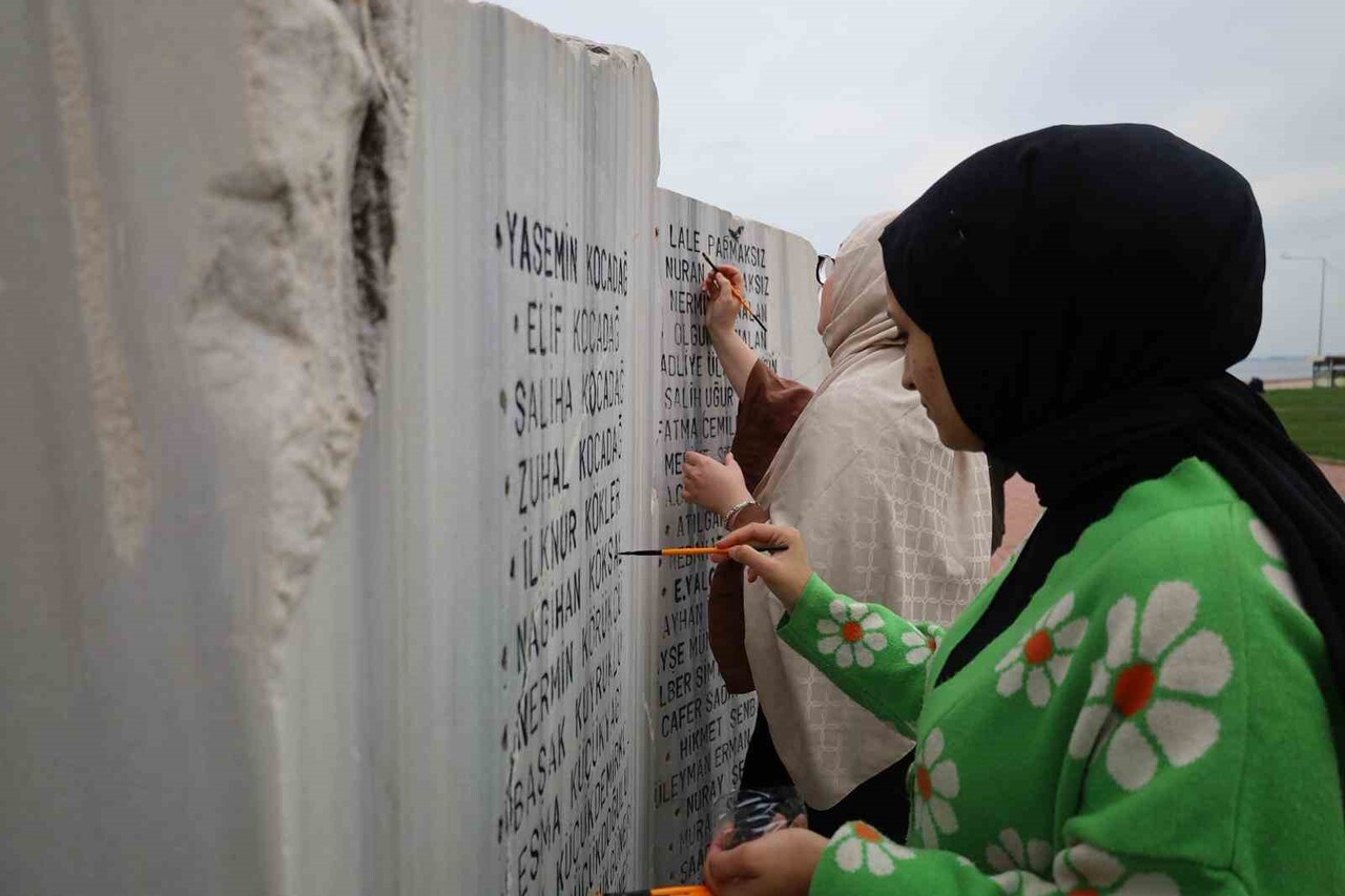 YALOVA GENÇLİK VE SPOR İL MÜDÜRLÜĞÜ’NE BAĞLI DİLŞAD HATUN KIZ YURDU’NDA KALAN GÖNÜLLÜ ÜNİVERSİTE...