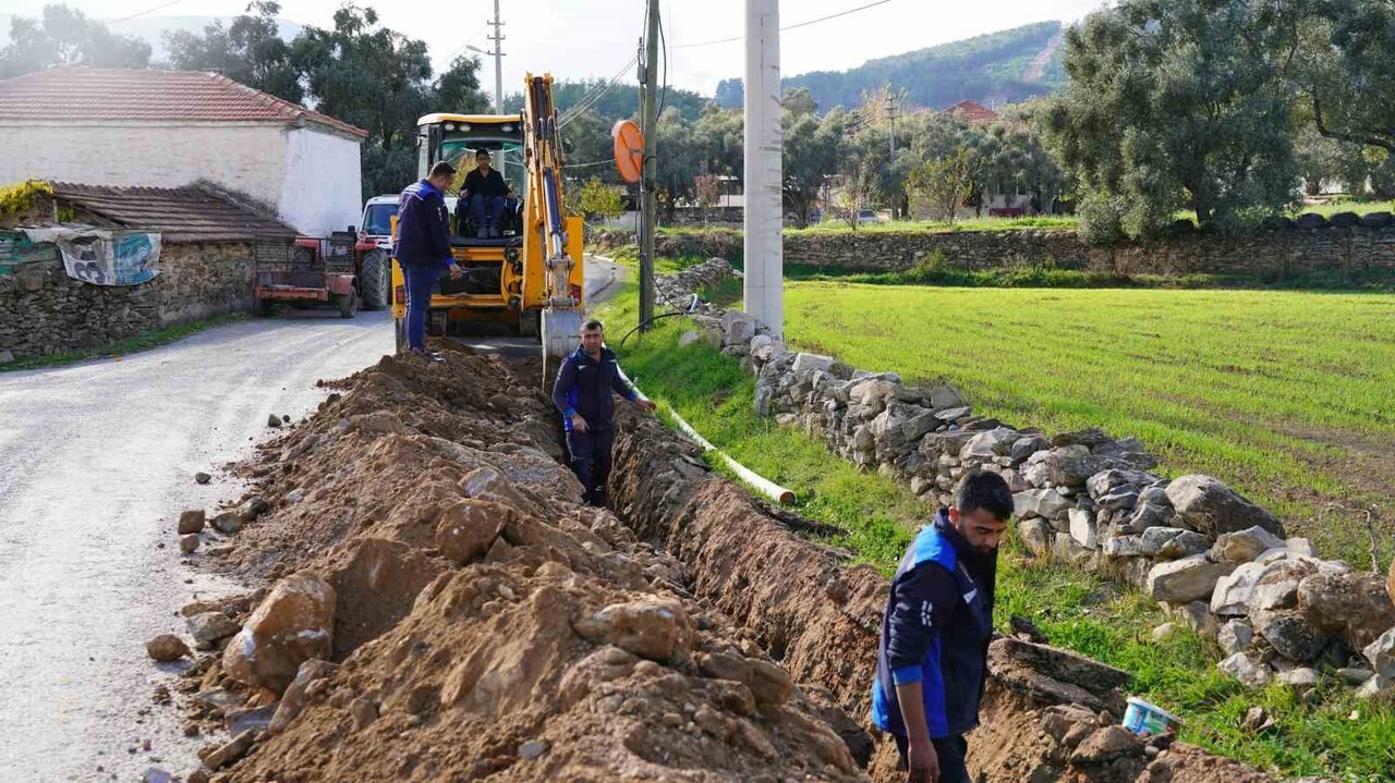 YATAĞAN BENCİK MAHALLESİ’NDEKİ İÇME SUYU HATTI YENİLENİYOR