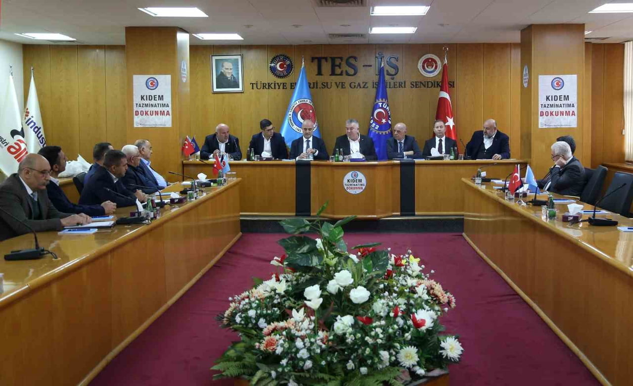 YK ENERJİ ŞİRKETİNDE TOPLU İŞ SÖZLEŞMESİ İMZALANDI