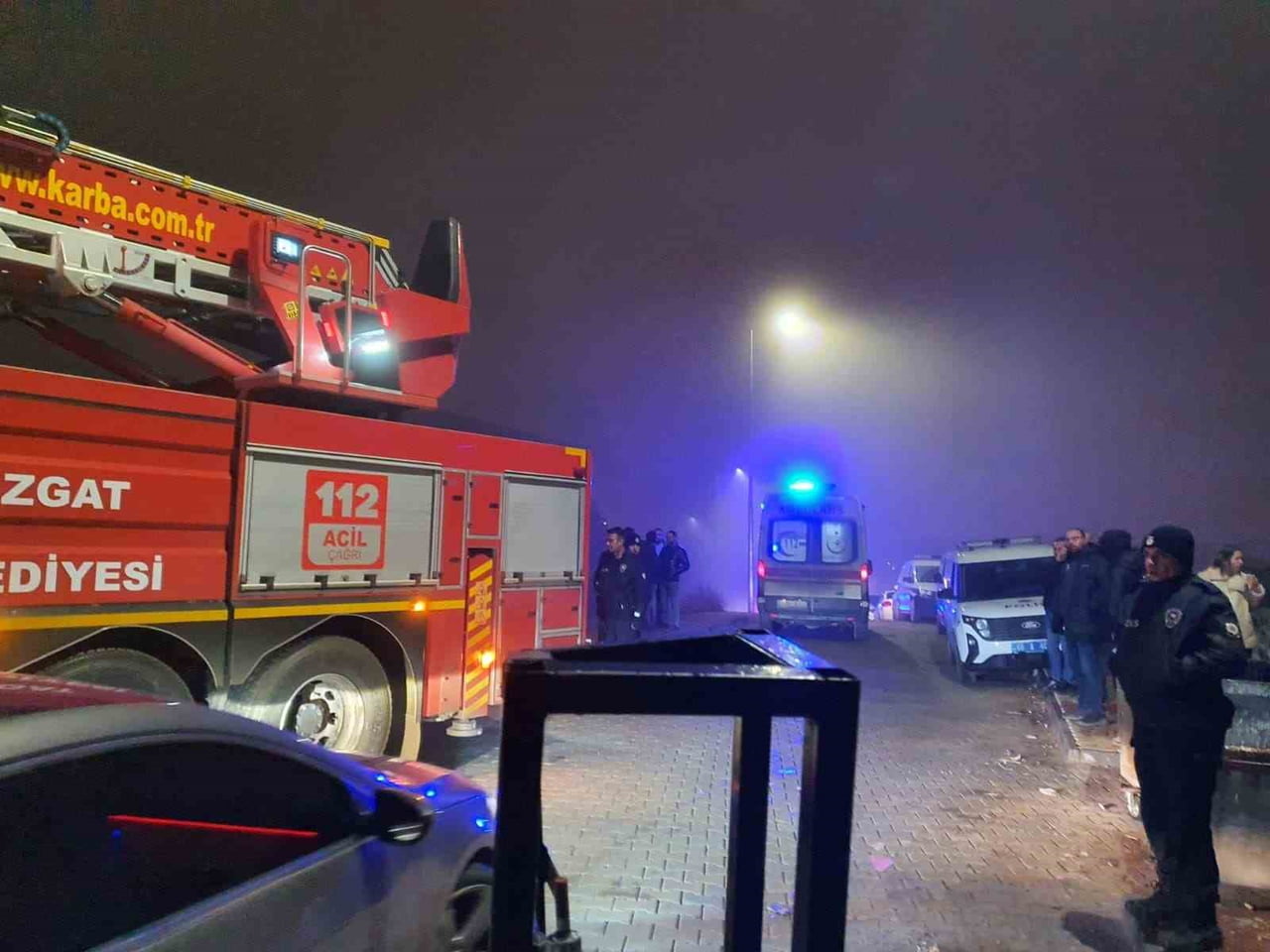 YOZGAT’TA MEYDANA GELEN PATLAMADA 1 KİŞİ YARALANDI, 2 KİŞİ İSE DUMANDAN ETKİLENDİ.-