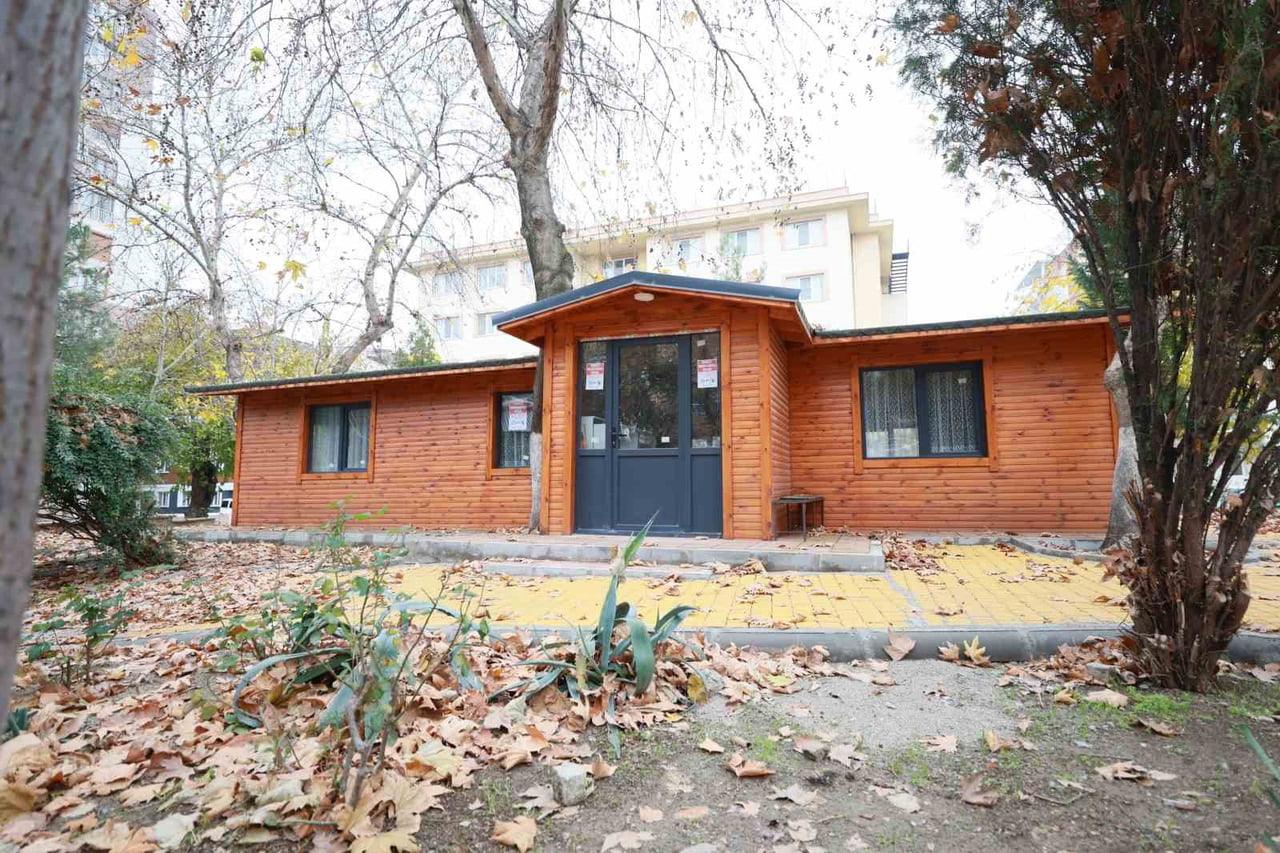 YUNUSEMRE BELEDİYESİ, MERKEZEFENDİ MAHALLESİ’NDE YAPIMINI TAMAMLADIĞI KÜLTÜR VE TAZİYE EVİ’Nİ...