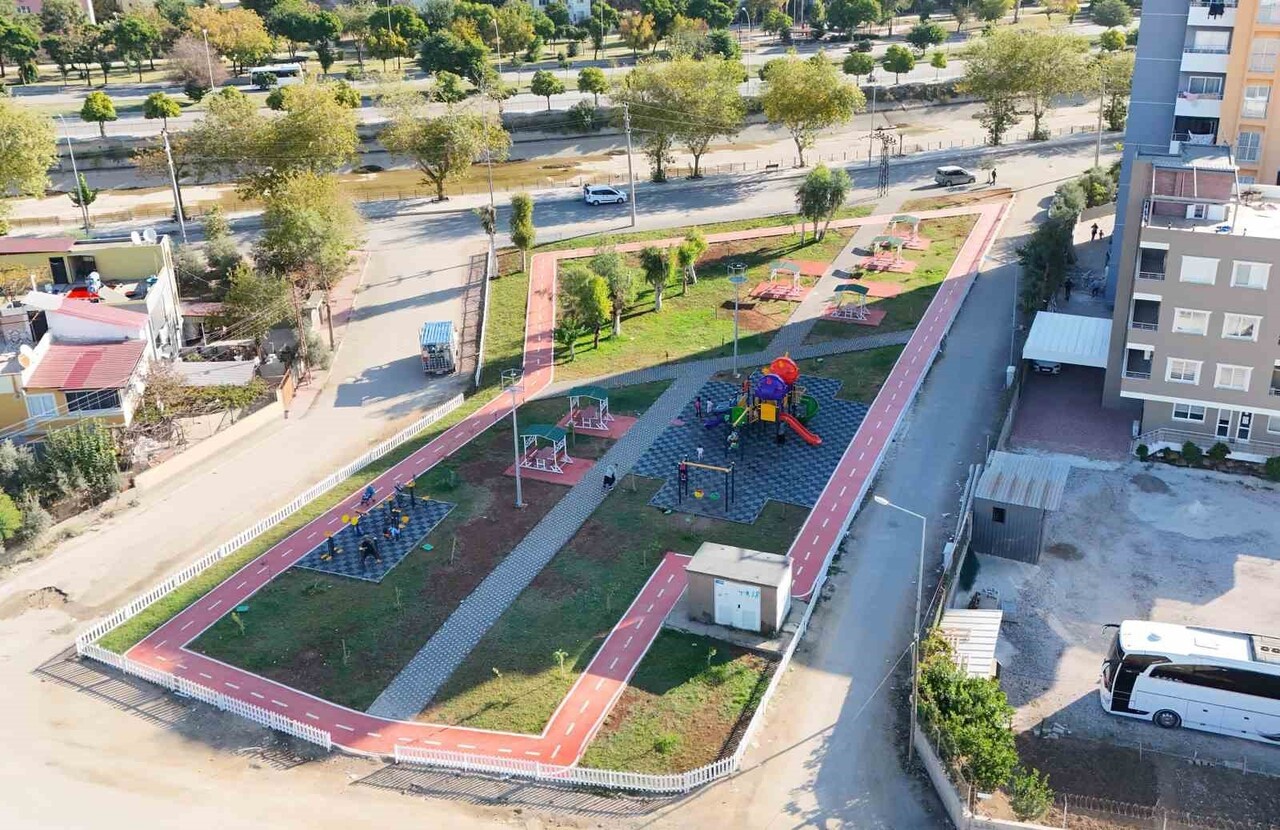 YÜREĞİR BELEDİYESİ, İLÇE SAKİNLERİNİN YAŞAM KALİTESİNİ YÜKSELTMEK VE MAHALLELERE YENİ SOSYAL...