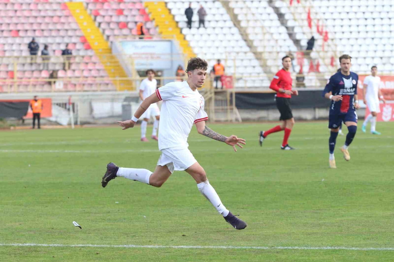 ZİRAAT TÜRKİYE KUPASI A GRUBU İLK HAFTA MAÇINDA BOLUSPOR, SAHASINDA KARŞILAŞTIĞI FETHİYESPOR İLE...