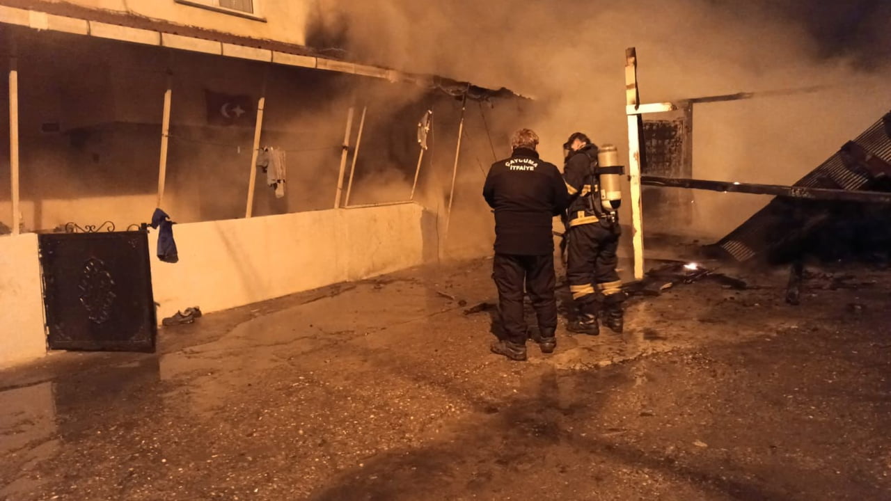 ZONGULDAK'IN ÇAYCUMA İLÇESİNE BAĞLI HACIİBADİ KÖYÜ'NDE GECE SAATLERİNDE BİR EVİN KAZAN DAİRESİNDE...