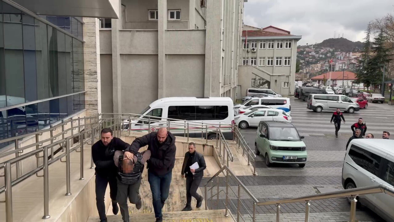 ZONGULDAK'IN KOZLU İLÇESİNDE ÇIKAN TARTIŞMADA BIÇAKLANAN MURAT YANGUN HAYATINI KAYBETTİ, OLAYI...