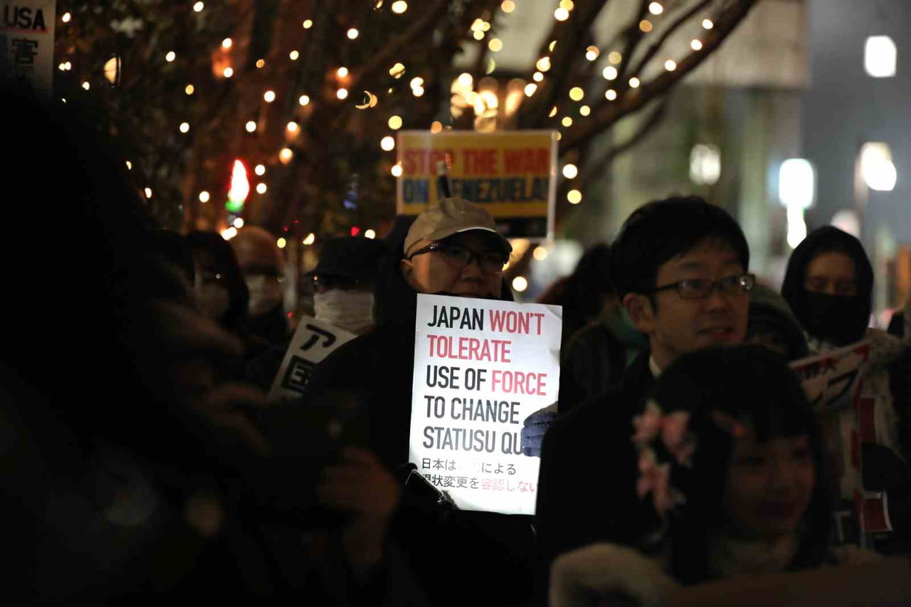 ABD'NİN VENEZUELA SALDIRISI TOKYO'DA PROTESTO EDİLDİ