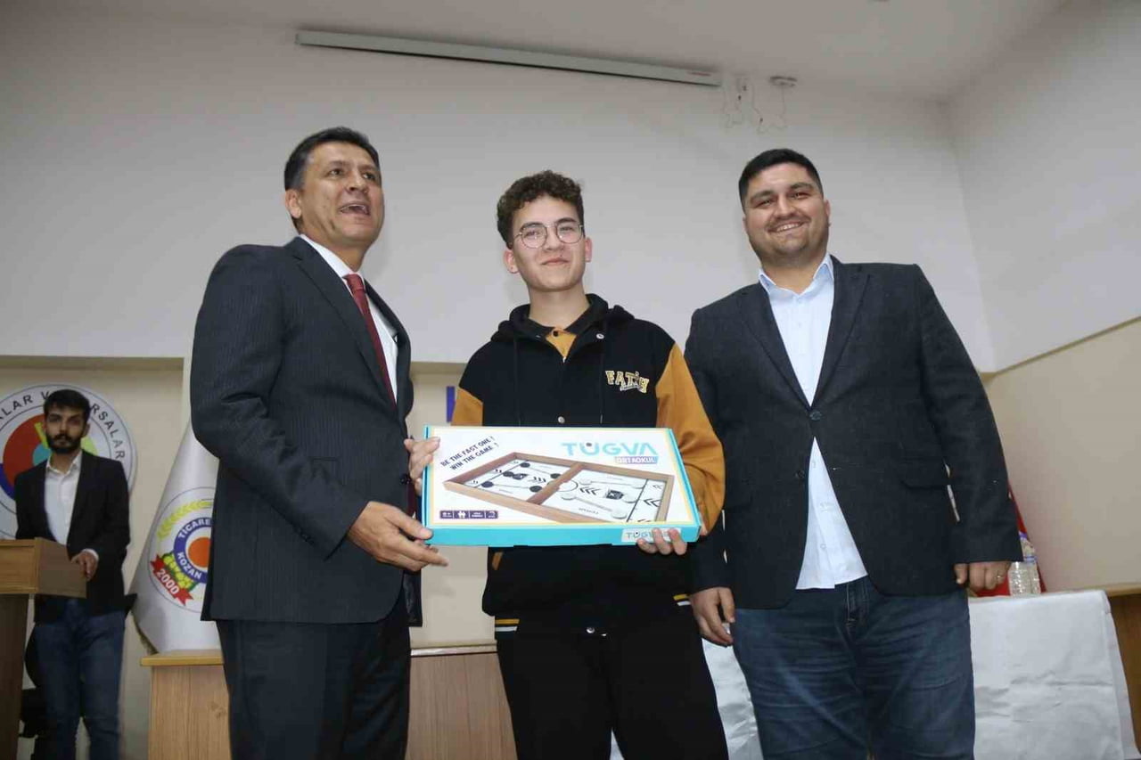 ADANA’NIN KOZAN İLÇESİNDE KOZAN BELEDİYE BAŞKANI MUSTAFA ATLI, TÜGVA'NIN (TÜRKİYE GENÇLİK VAKFI)...