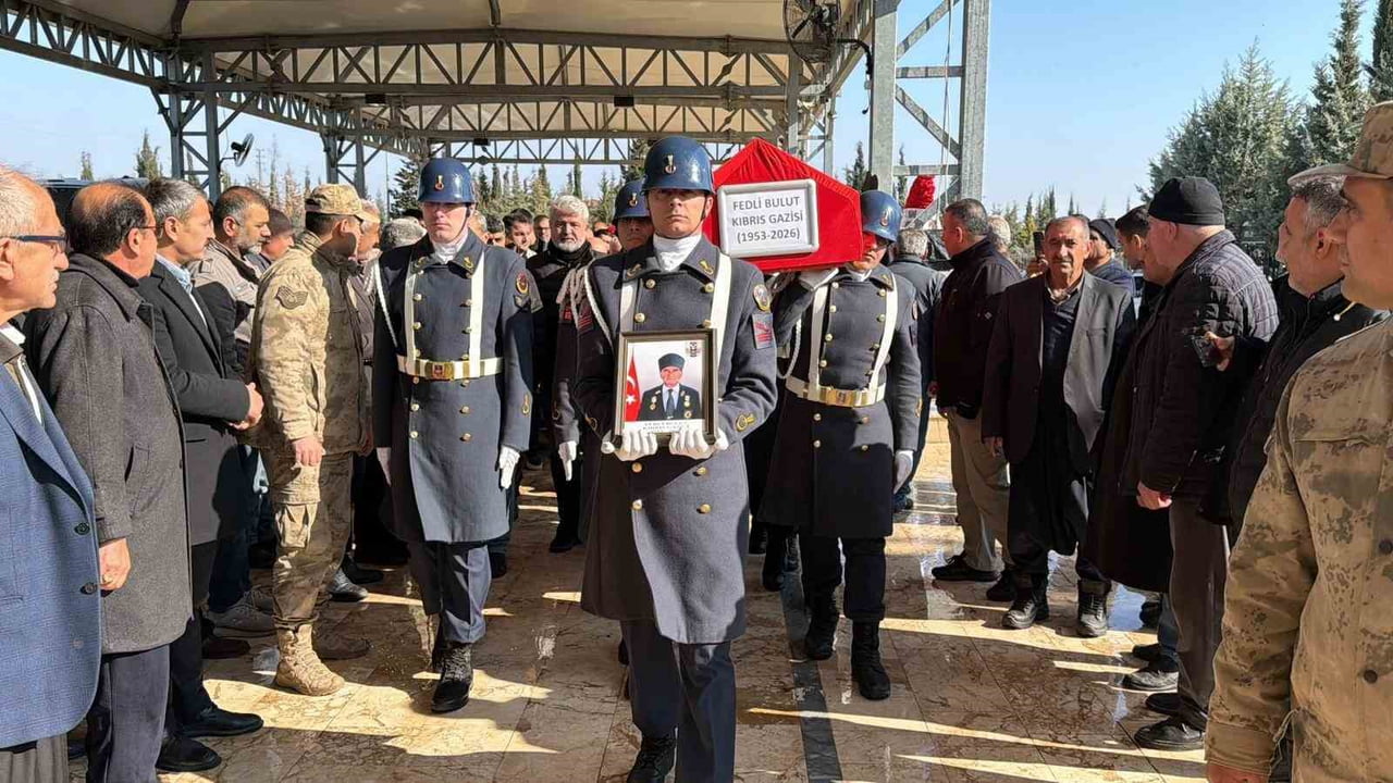 ADIYAMAN’DA, YAKLAŞIK 1 HAFTA ÖNCE AYAĞININ KAYMASI SONUCU DÜŞEREK AĞIR YARALANAN KIBRIS GAZİSİ...