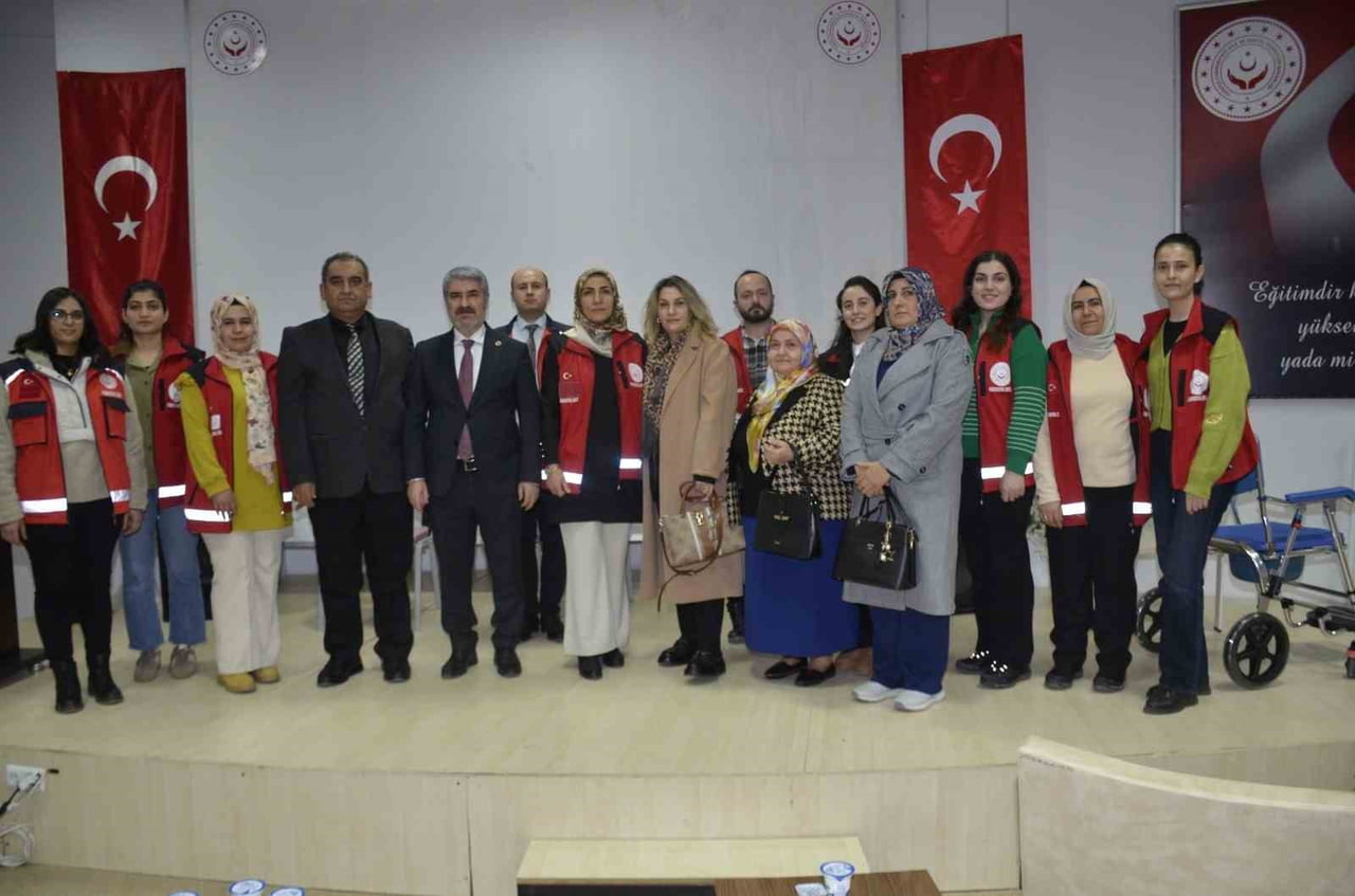 ADIYAMAN’IN BESNİ İLÇESİ SOSYAL HİZMET MERKEZİ MÜDÜRLÜĞÜ TARAFINDAN ÇINARLARA VEFA PROJESİ İLE...