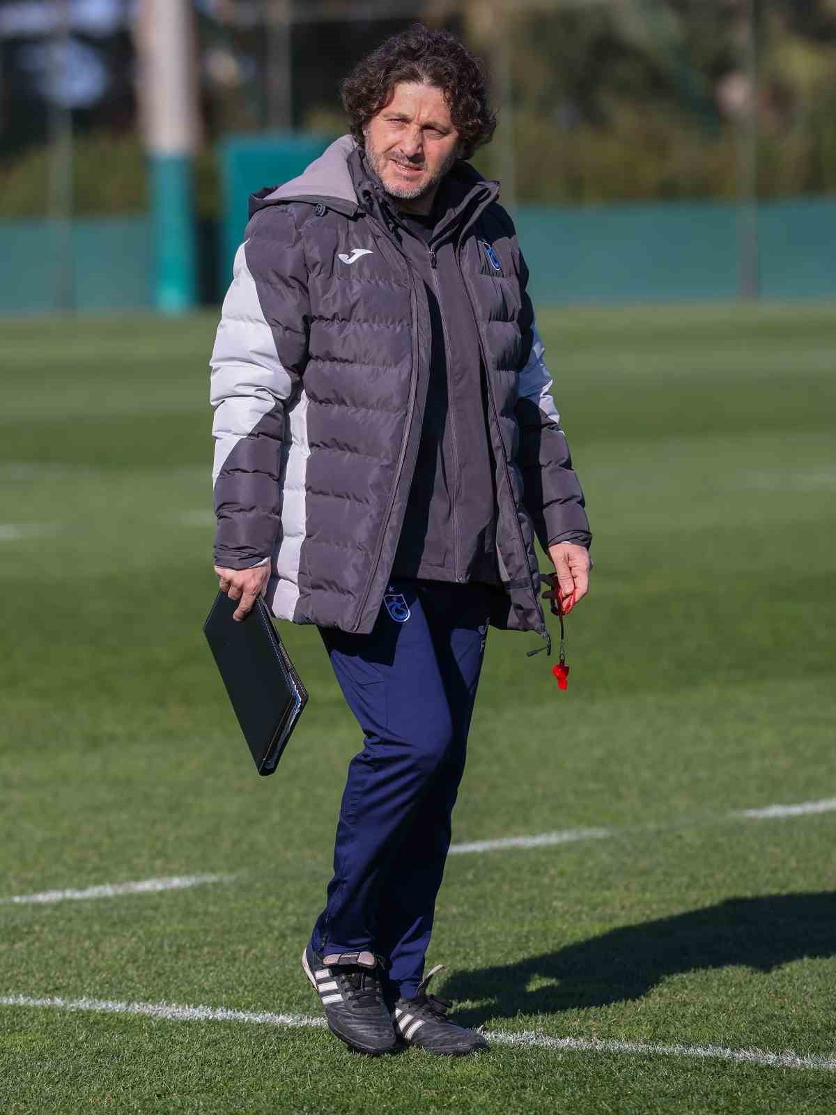 AFRİKA ULUSLAR KUPASI’NDA NİJERYA MİLLİ TAKIMI İLE MÜCADELE EDEN VE TURNUVAYI 3’ÜNCÜ SIRADA...