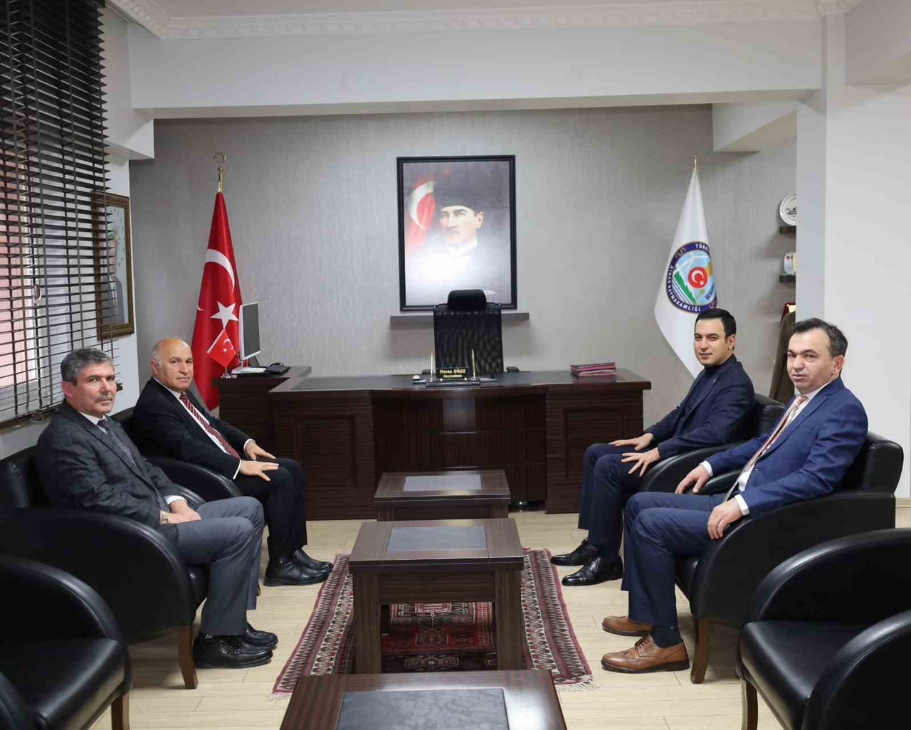 AFYONKARAHİSAR’IN DİNAR İLÇESİNDE EĞİTİM FAALİYETLERİNİN DEĞERLENDİRİLDİĞİ TOPLANTI...