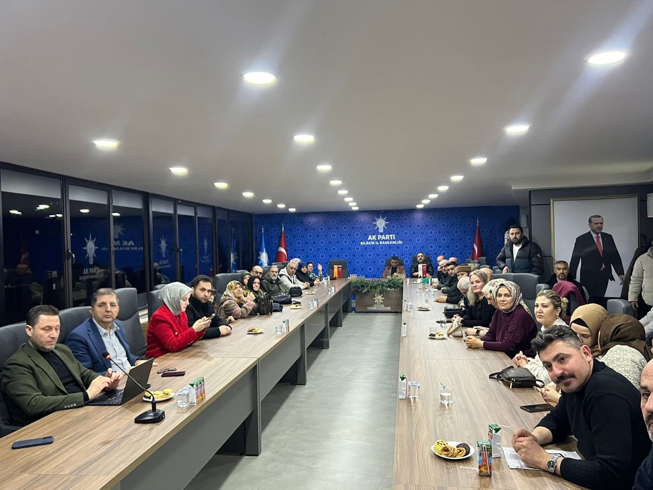 AK PARTİ BİLECİK TEŞKİLATI DANIŞMA TOPLANTISINDA BULUŞTU