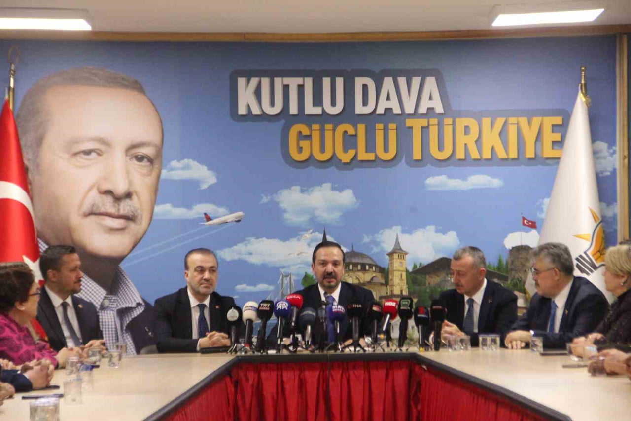 AK PARTİ GENEL BAŞKAN YARDIMCISI VE TÜRK DEVLETLERİ İLE İLİŞKİLER BAŞKANI PROF. DR. KÜRŞAD ZORLU...