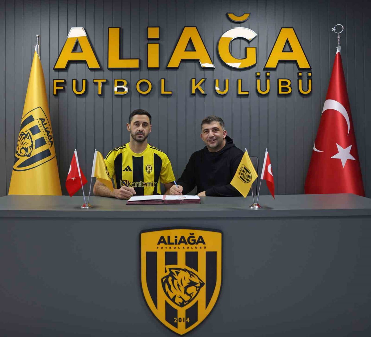 ALİAĞA FK, TAHİR BABAOĞLU’NU KADROSUNA KATTI