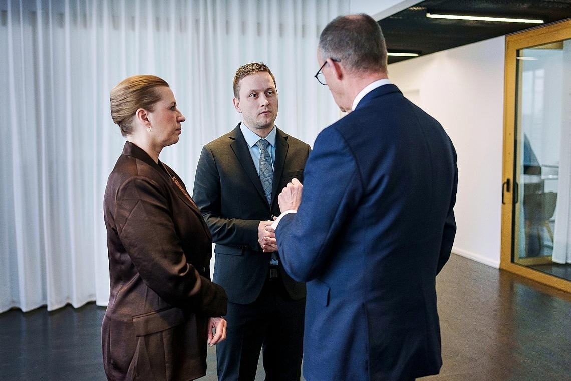 ALMANYA BAŞBAKANI FRİEDRİCH MERZ, ABD'YE KARŞI DESTEK ARAYIŞINDA OLAN DANİMARKA BAŞBAKANI METTE...