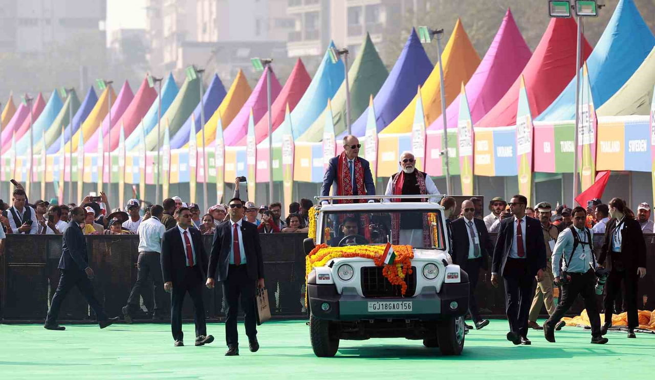 ALMANYA BAŞBAKANI FRİEDRİCH MERZ, İLK KEZ ZİYARET ETTİĞİ  HİNDİSTAN’DA BAŞBAKAN NARENDRA MODİ İLE...