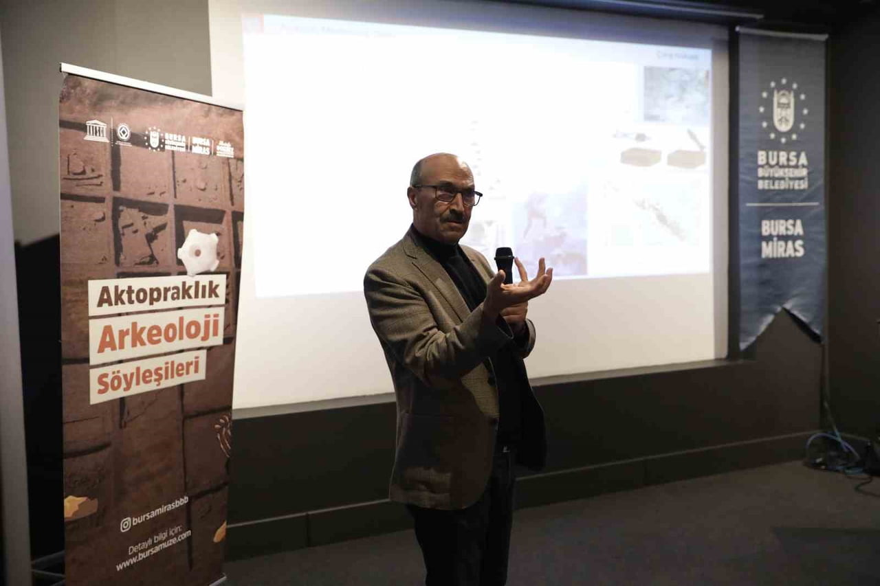 ANADOLU'DAKİ MADENCİLİĞİN TARİHİ BURSA'DA KONUŞULDU