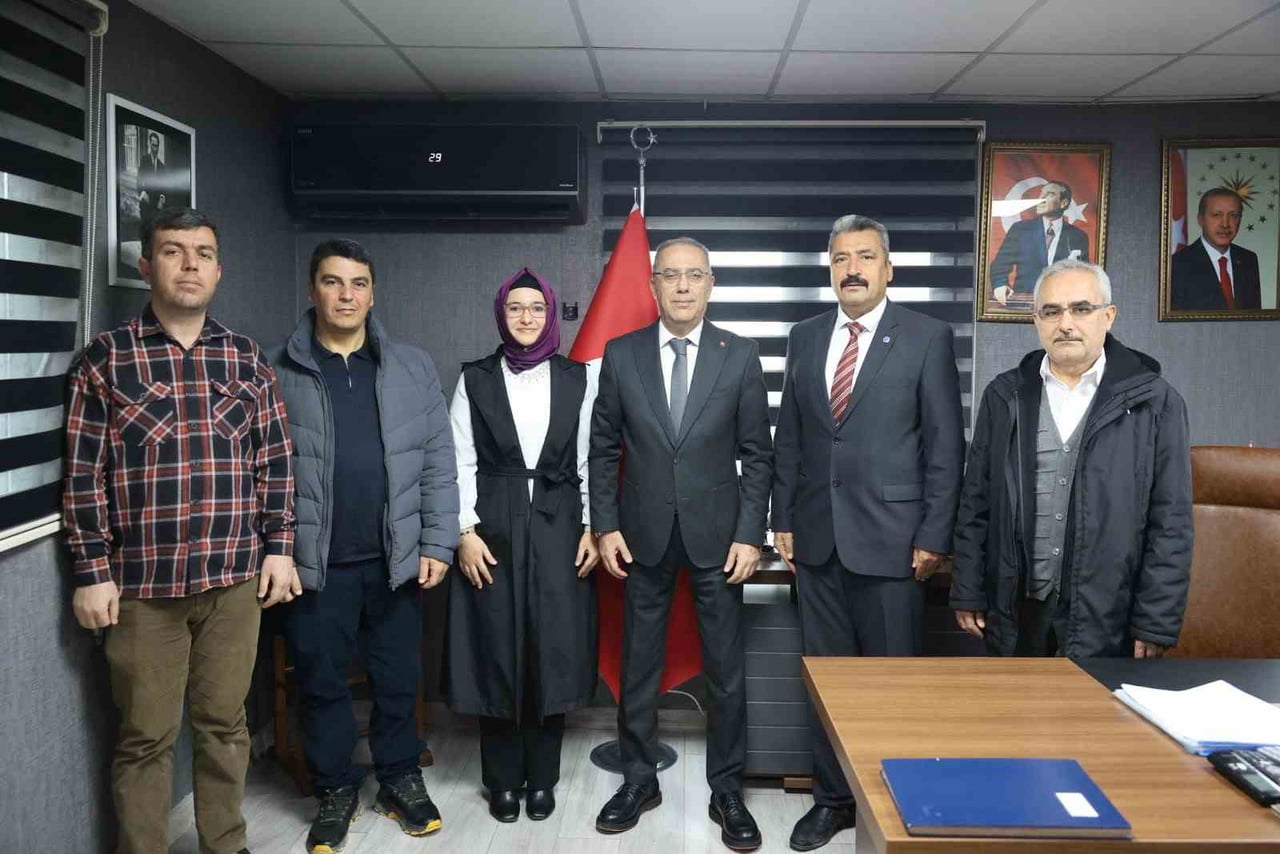 ANTAKYA BELEDİYE BAŞKANI İBRAHİM NACİ YAPAR, MEMUR-SEN’E BAĞLI BEM-BİR-SEN İLE MEMUR PERSONELİNİ...