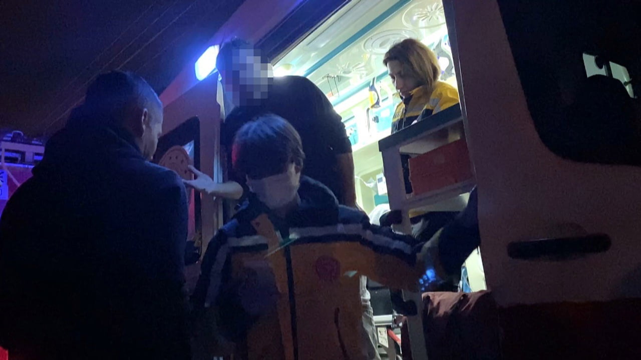 ANTALYA’DA SULAMA KANALINA YUVARLANAN ARACIN ALKOLLÜ SÜRÜCÜSÜ, KAZAYI BURNU BİLE KANAMADAN...