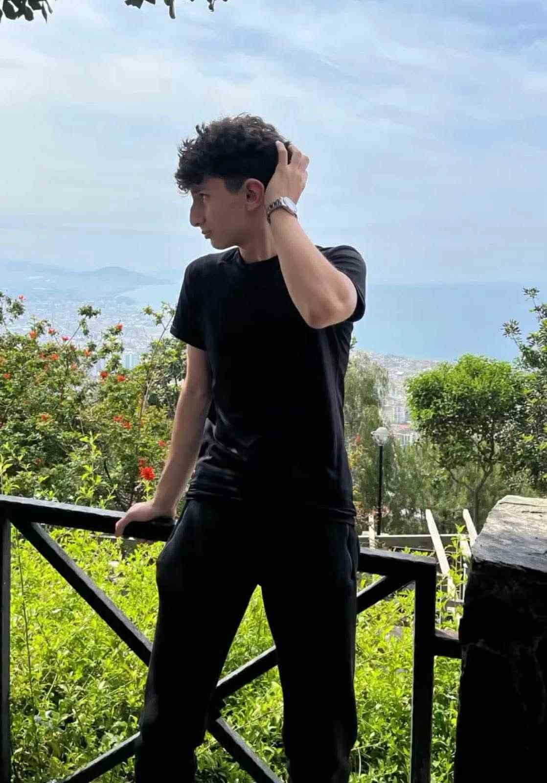 ANTALYA’NIN ALANYA İLÇESİNDE KAMYON İLE MOTOSİKLETİN ÇARPIŞMASI SONUCU MEYDANA GELEN TRAFİK...