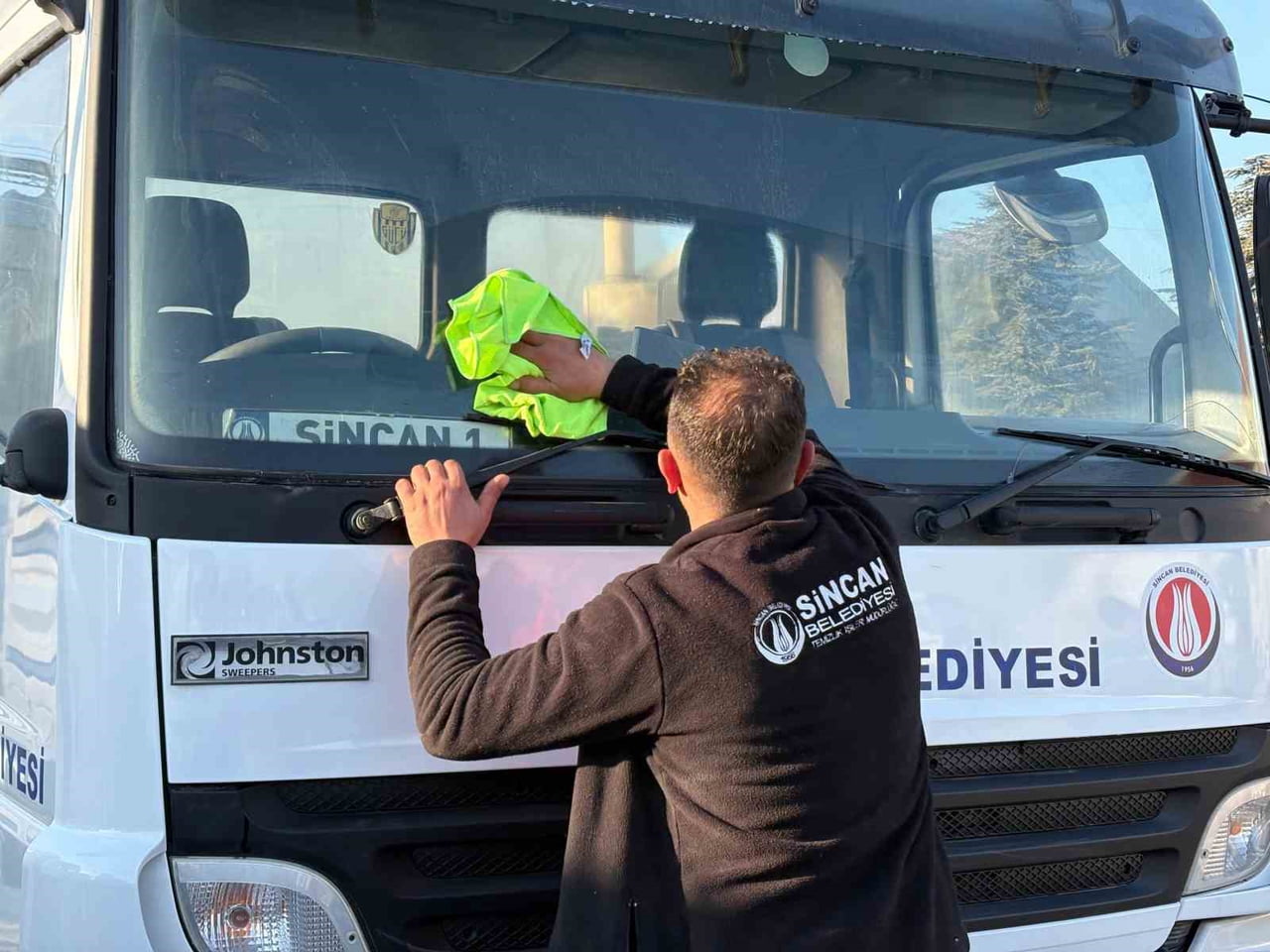 ARAÇ KİRALAMA DÖNEMİNİ KAPATARAK SİNCAN'IN DÖRT BİR KÖŞESİNE HİZMET GÖTÜREN SİNCAN BELEDİYESİ...