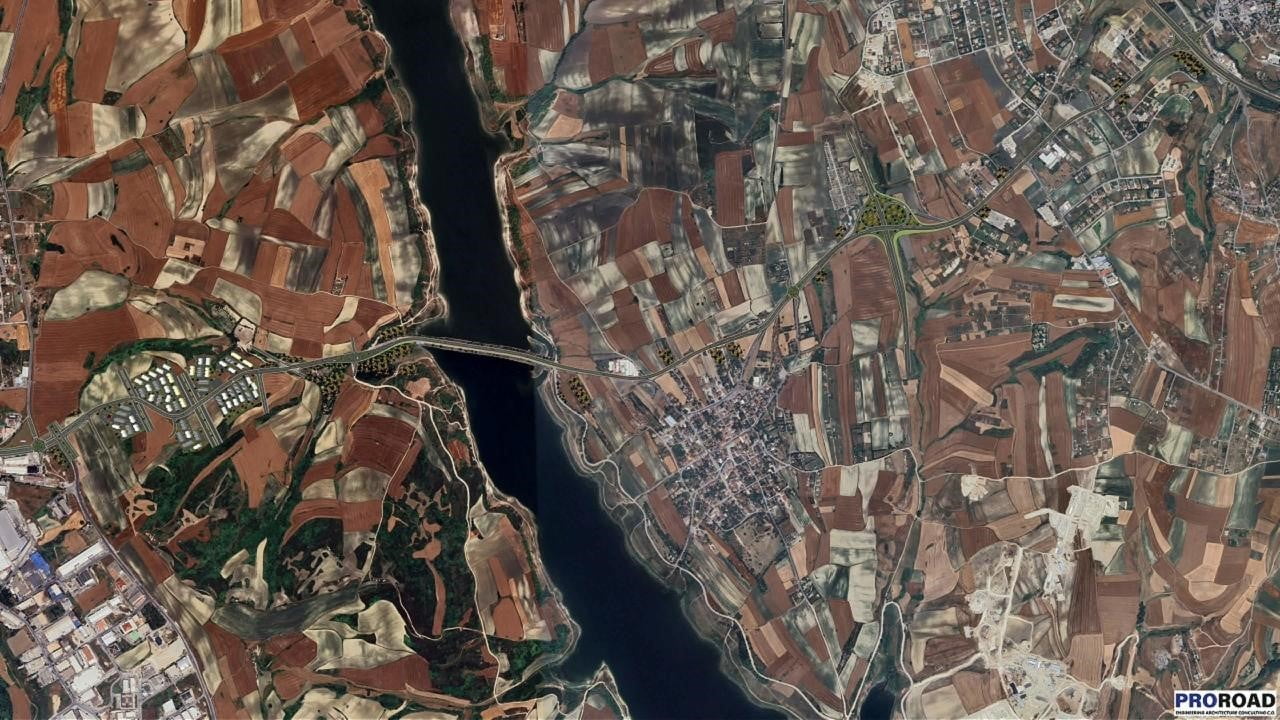 ARNAVUTKÖY'ÜN EN YOĞUN KULLANILAN ULAŞIM AKSLARINDAN BİRİ OLAN HADIMKÖY-ARNAVUTKÖY YOLU...