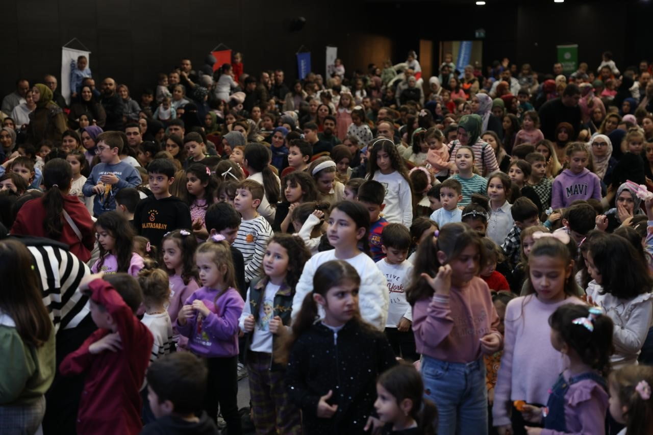 ARNAVUTKÖY BELEDİYESİ’NİN DÜZENLEDİĞİ ARNAVUTKÖY ÇOCUK FESTİVALİ, 22-25 OCAK TARİHLERİ ARASINDA...
