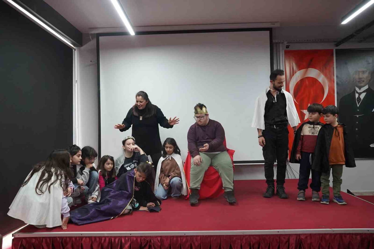 ATAKUM BELEDİYESİ TARAFINDAN YARIYIL TATİLİNE ÖZEL HAZIRLANAN PROGRAMLAR KAPSAMINDA ÖĞRENCİLER...