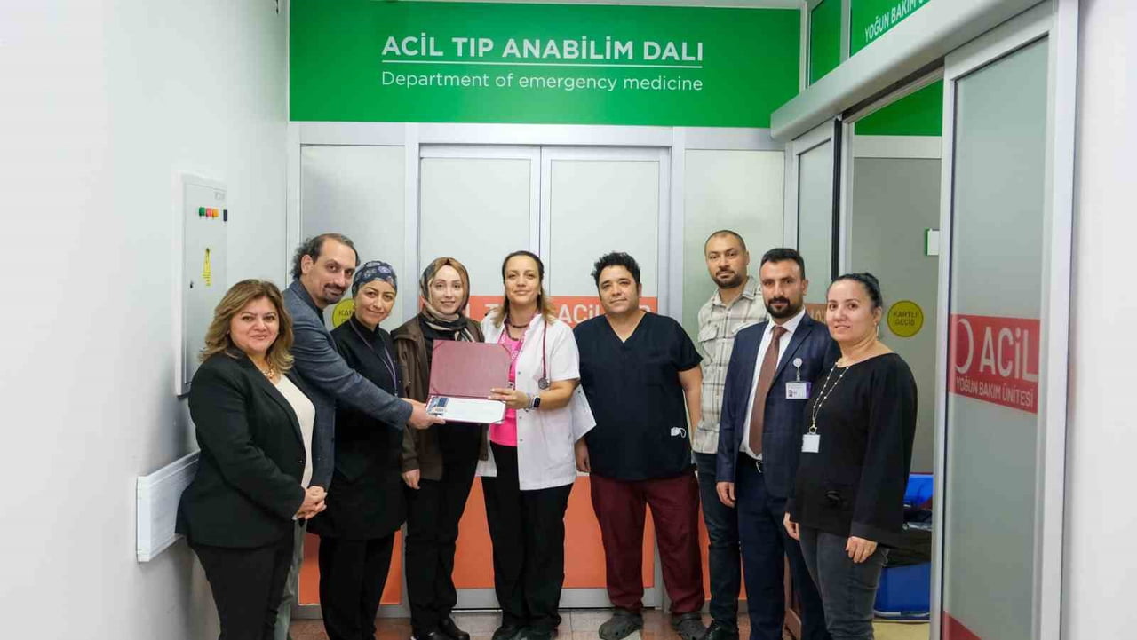 ATATÜRK ÜNİVERSİTESİ ARAŞTIRMA HASTANESİ BÜNYESİNDEKİ KLİNİK MERKEZLER VE YOĞUN BAKIMLARDA...