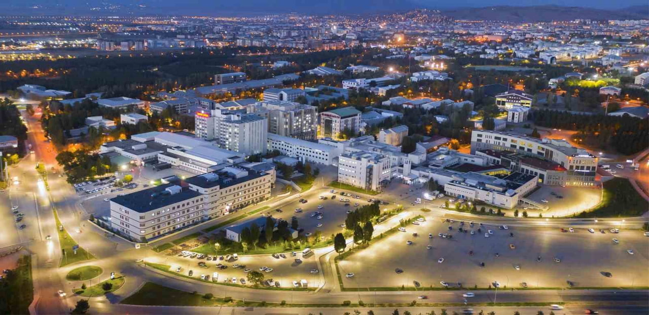 ATATÜRK ÜNİVERSİTESİ REKTÖRÜ PROF. DR. AHMET HACIMÜFTÜOĞLU,  ARAŞTIRMA HASTANESİ’NDE YAKIN ZAMANDA...