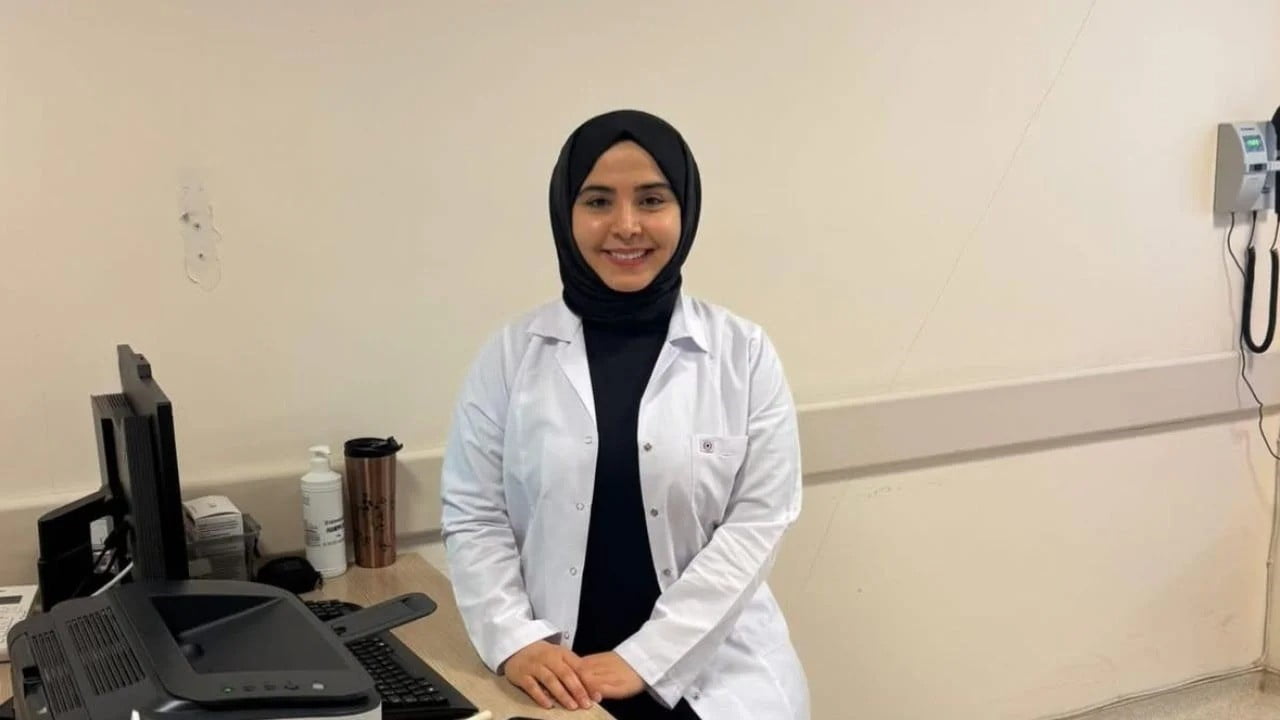 AYANCIK DEVLET HASTANESİ’NİN HEKİM KADROSU GÜÇLENMEYE DEVAM EDİYOR. BU KAPSAMDA GÖZ HASTALIKLARI...