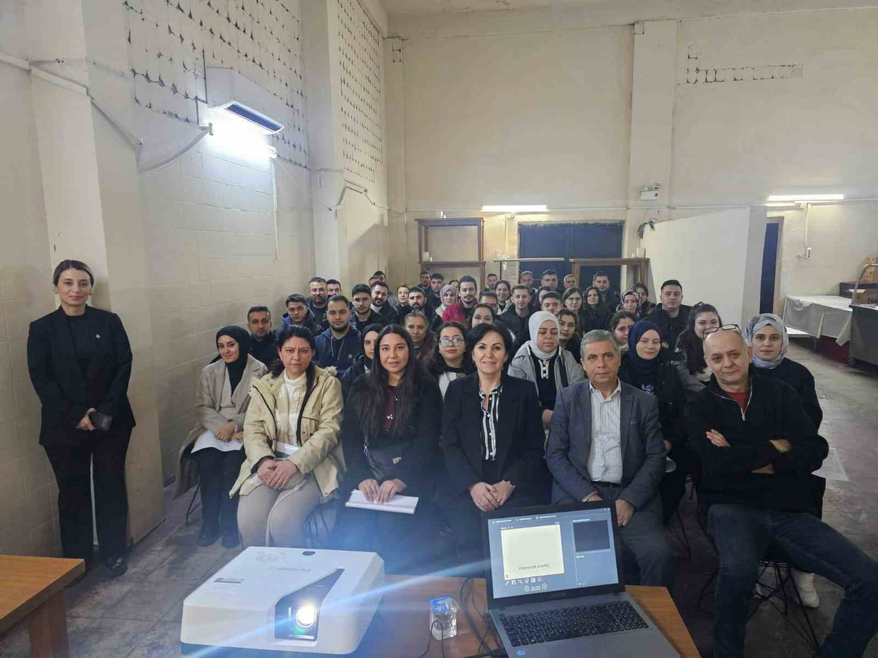 AYDIN ATATÜRK DEVLET HASTANESİ’NDE HİZMET İÇİ EĞİTİM FAALİYETLERİ KAPSAMINDA HASTANEYE YENİ ATANAN...