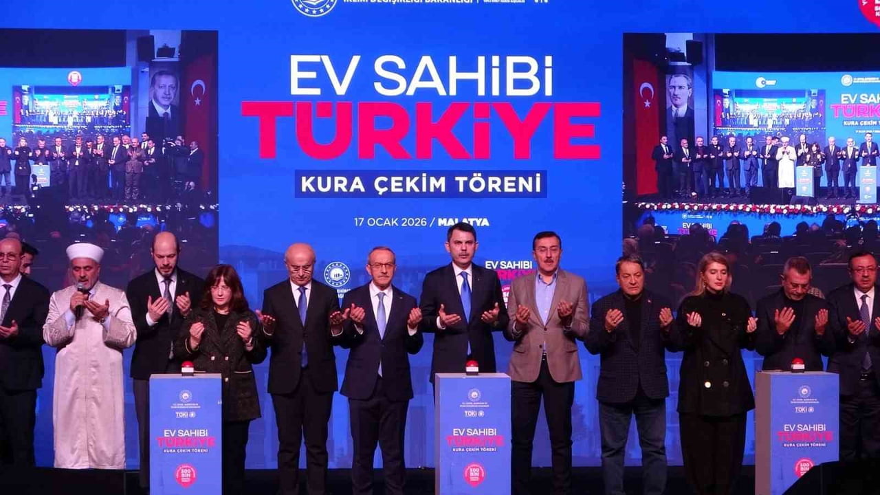 BAKAN KURUM: "YÜZYILIN KONUT PROJESİ İLE TÜRKİYE GENELİNDE 500 BİN SOSYAL KONUT İNŞA...