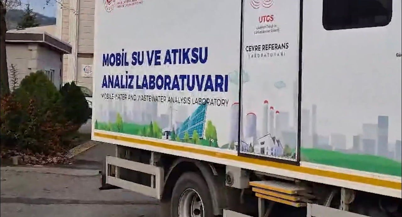 BAKANLIK EKİPLERİ, ÇAYA ATIK SU DEŞARJI BULUNAN 25 İŞLETMEDE ANİ DENETİMLER GERÇEKLEŞTİREREK...