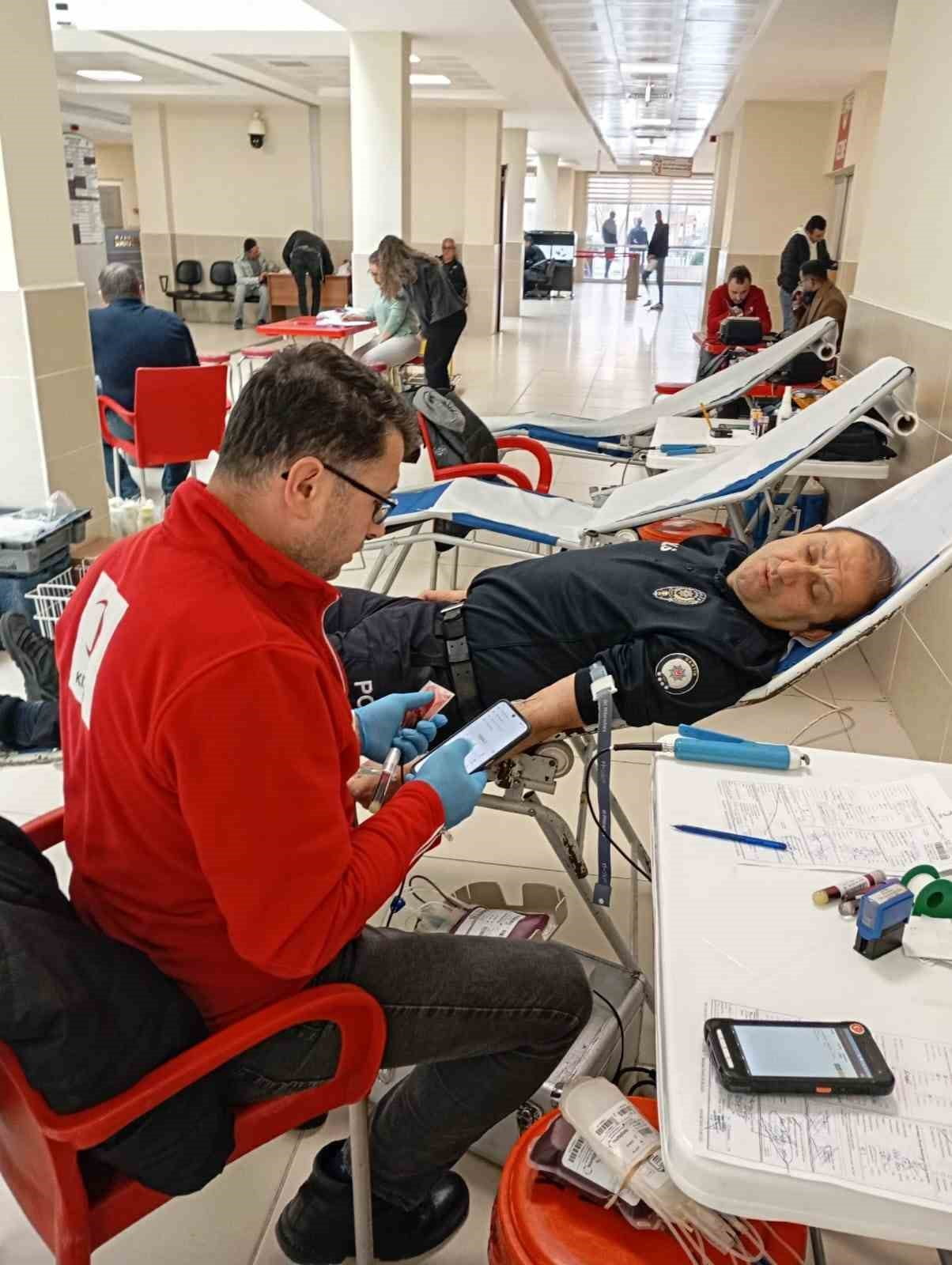 BARTIN'DA 52 ÜNİTE KAN BAĞIŞI YAPILDI