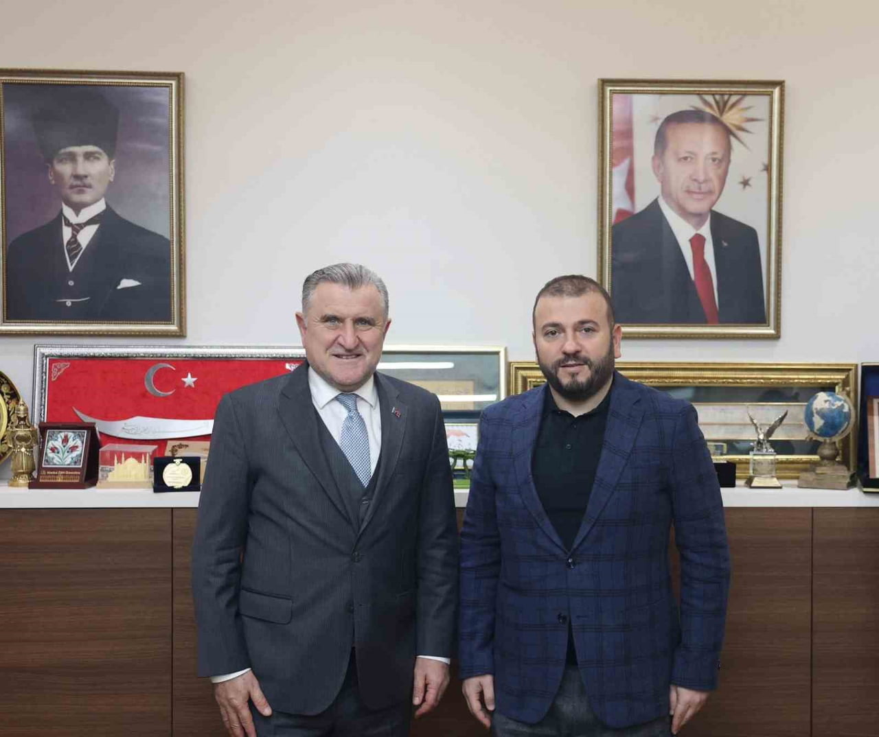 BAŞKAN MUSTAFA CANDAROĞLU, ANKARA'DA BİR DİZİ ÜST DÜZEY GÖRÜŞME GERÇEKLEŞTİRDİ