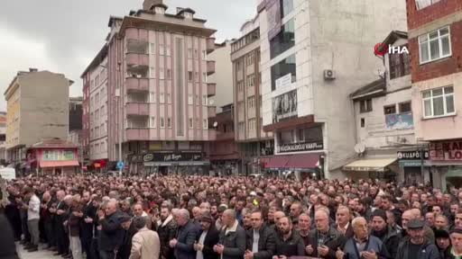 Bıçaklanarak öldürülen Sürmene eski belediye başkan yardımcısı Aydın'a son görev