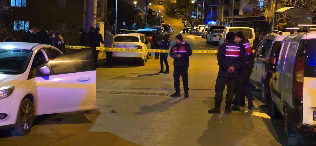 BİLECİK'TE BİR POLİS MEMURU, ESKİ EŞİNİN EVLENDİĞİ POLİS MEMURUNU SİLAHLA VURARAK...