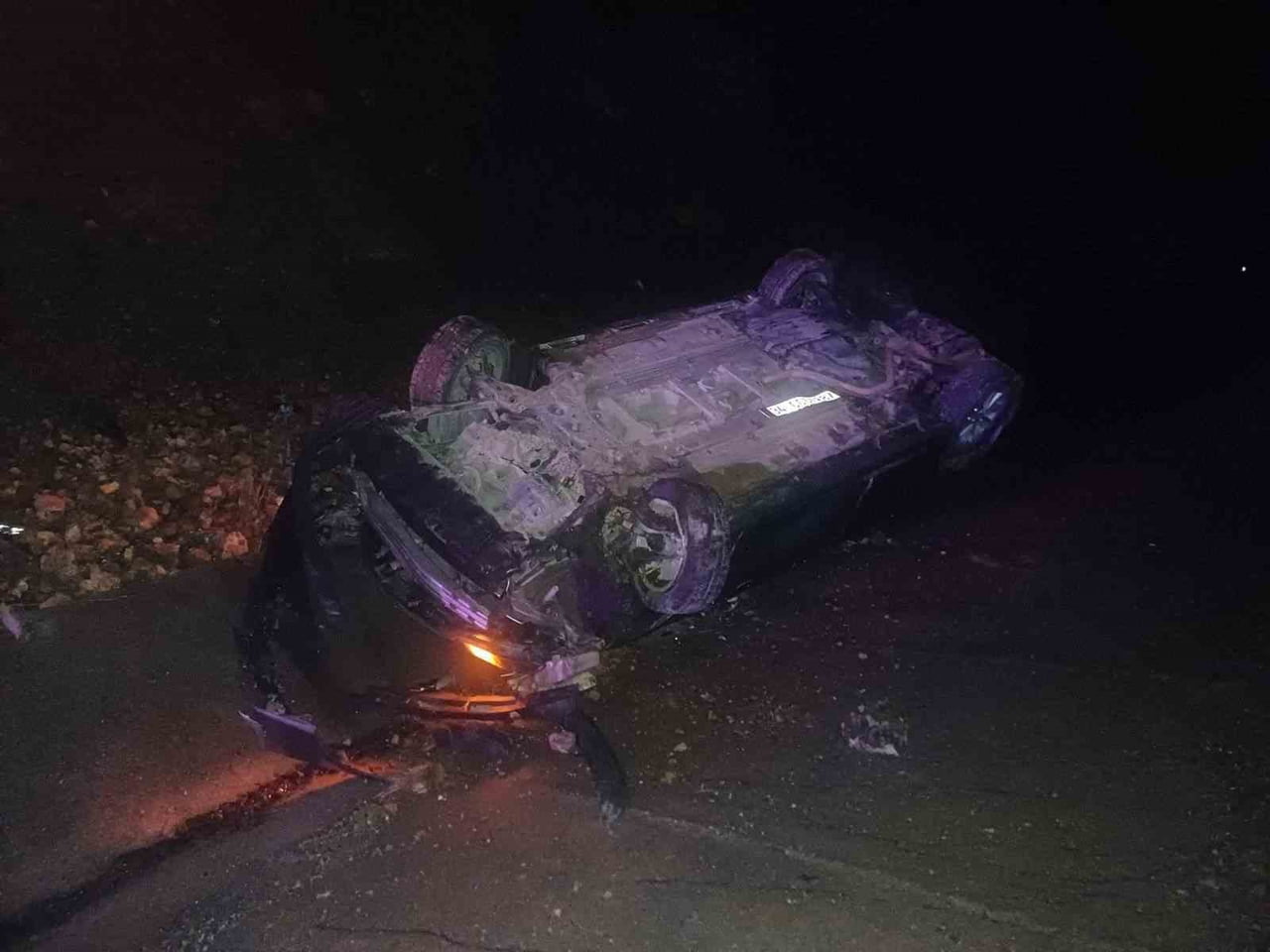 BİLECİK’TE İKİ OTOMOBİL ÇARPIŞTI: 1 YARALI