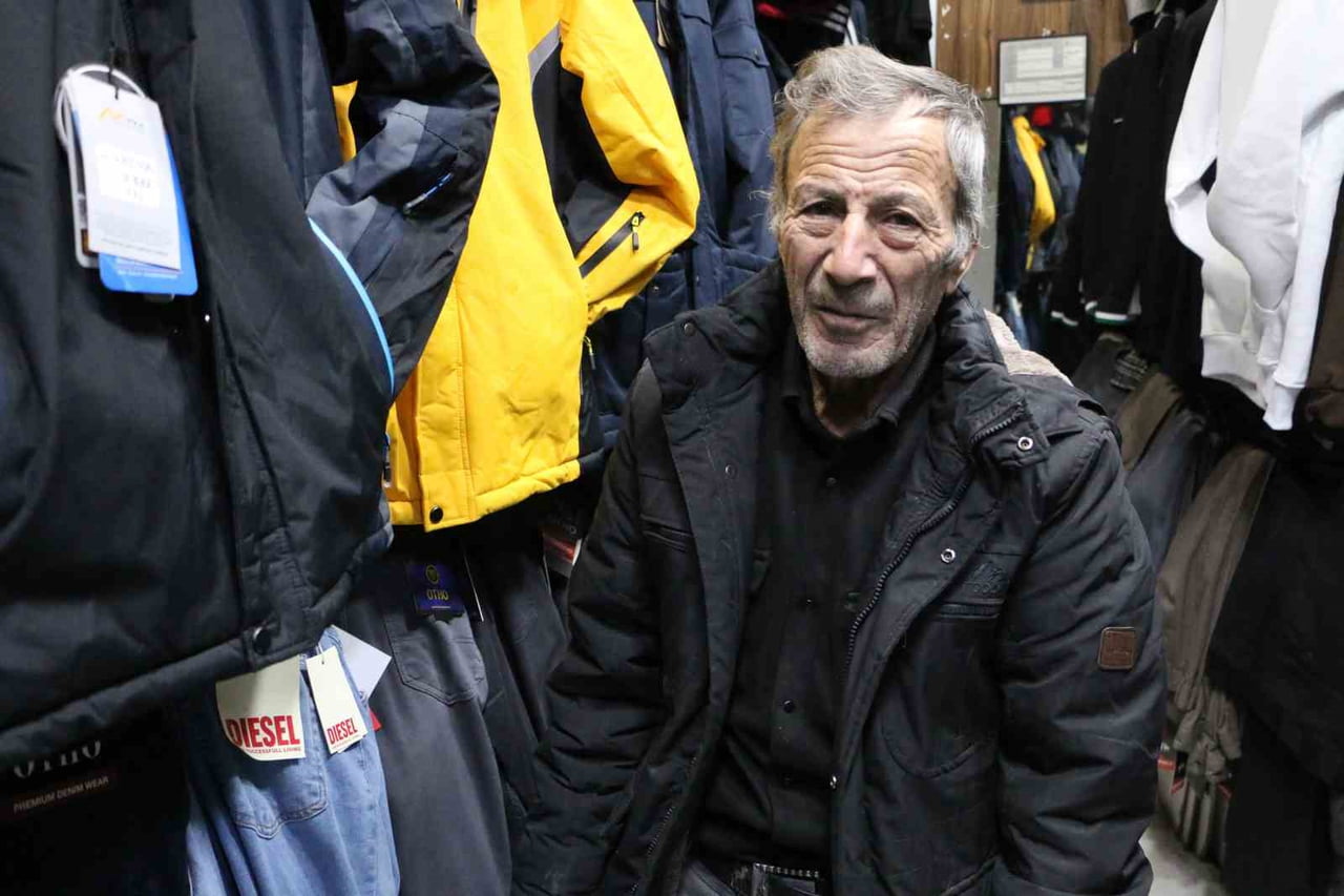 BİR DİĞER ESNAF ŞEFİK KESKİN İSE, BU KIŞ VATANDAŞLARIN ZARİFLİĞE YA DA GÜZELLİĞE BAKMADIKLARINI...