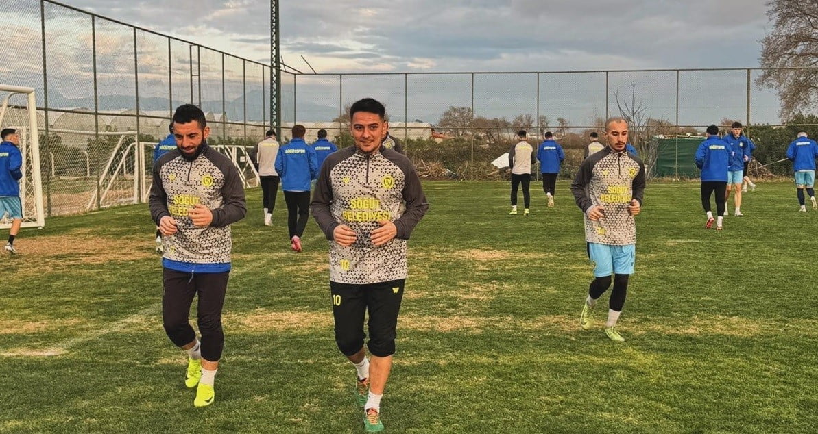 BÖLGESEL AMATÖR LİG (BAL) TEMSİLCİSİ SÖĞÜTSPOR, LİGİN İKİNCİ YARI HAZIRLIKLARI İÇİN ANTALYA'DA...