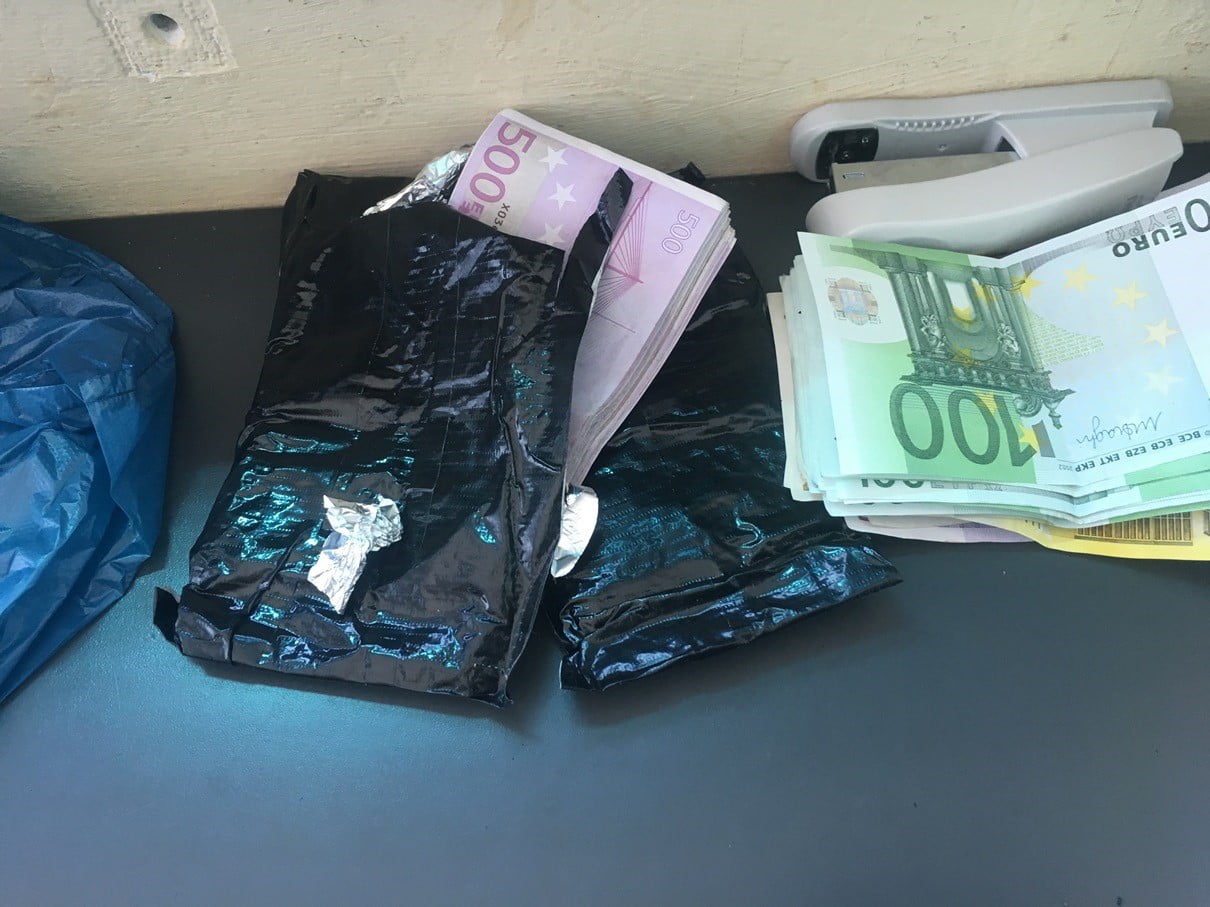 BULGARİSTAN ÜZERİNDEN EDİRNE KAPIKULE SINIR KAPISINA GELMEK İSTEYEN TÜRKİYE PLAKALI ÜÇ AYRI TIRDA...