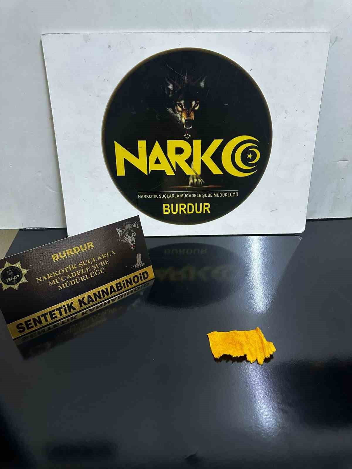 BURDUR’DA NARKOTİK SUÇLARLA MÜCADELE ÇERÇEVESİNDE POLİS EKİPLERİ TARAFINDAN YAPILAN ÇALIŞMALARDA...